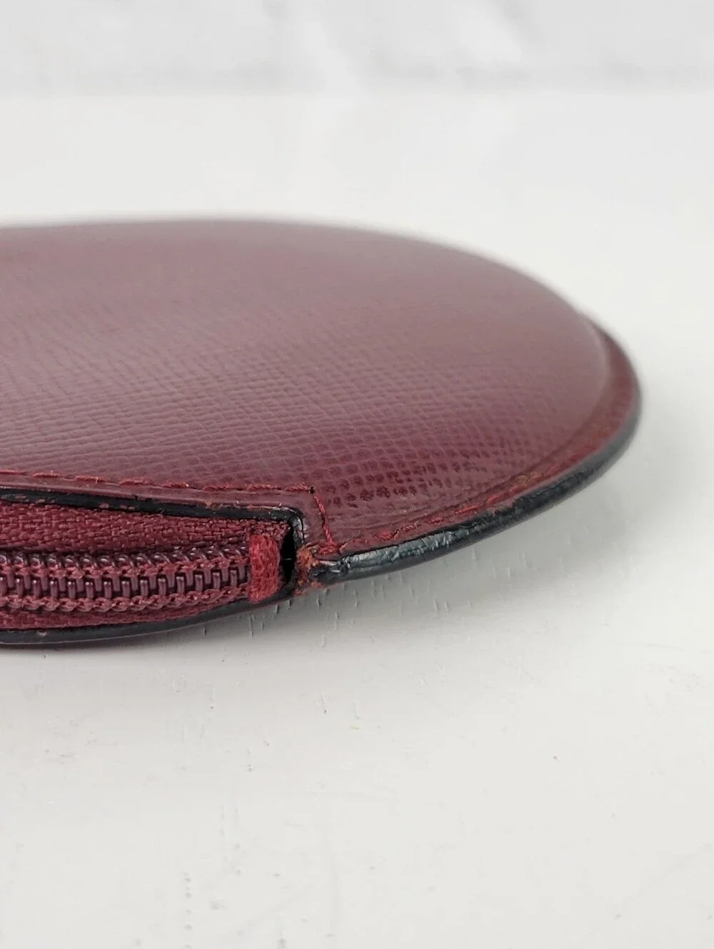 CARTIER Round Zip-Around Leather Coin Purse / Wallet